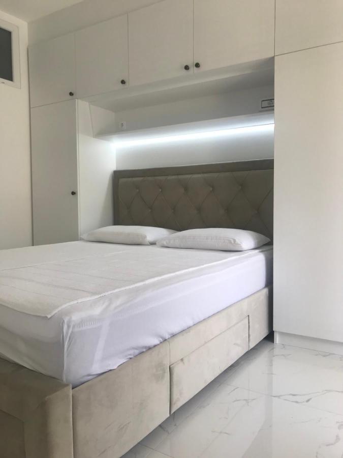 Adriatic Apartman Bečići Exterior photo